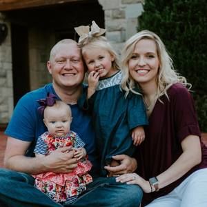 Meet your Posher, Courtney